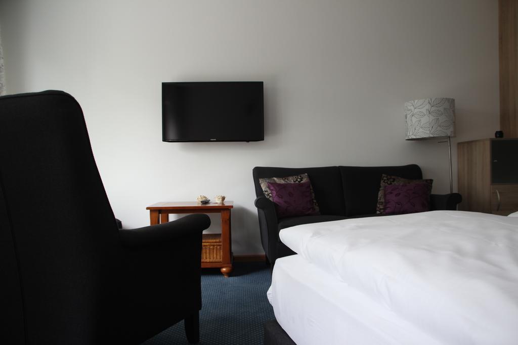 Hotel Lindenstrasse Neuenhagen bei Berlin Room photo